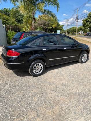 FIAT LINEA 1.8 ESSENCE 16V FLEX 4P MANUAL